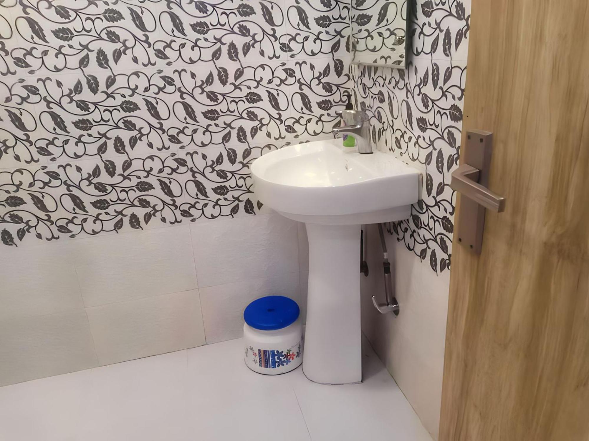 Taj Square A Luxurious Family Homestay Agra  Buitenkant foto