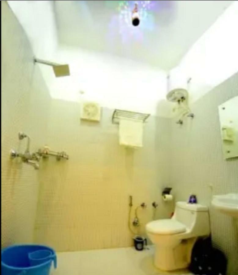 Taj Square A Luxurious Family Homestay Agra  Buitenkant foto