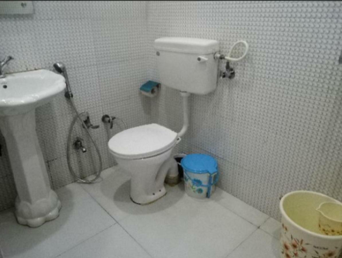 Taj Square A Luxurious Family Homestay Agra  Buitenkant foto